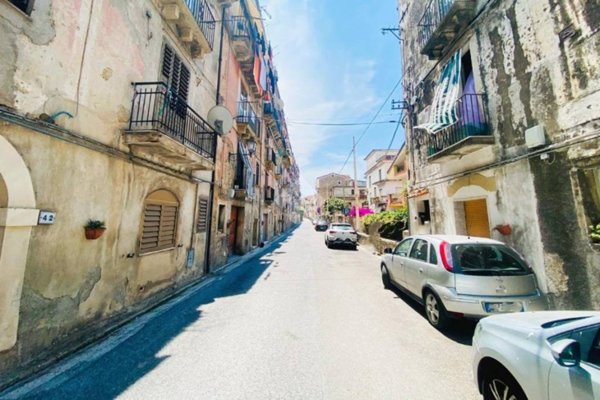 appartamento in vendita a Paola