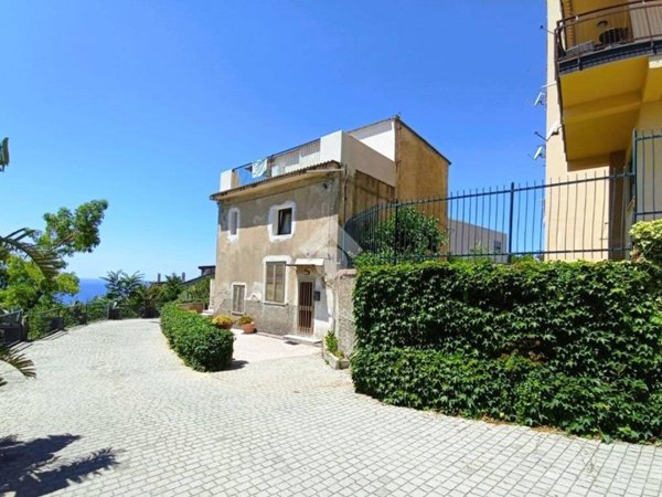 appartamento in vendita a Paola