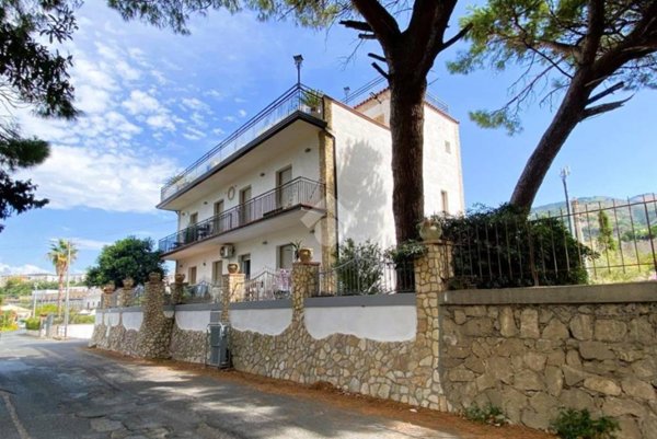 appartamento in vendita a Paola