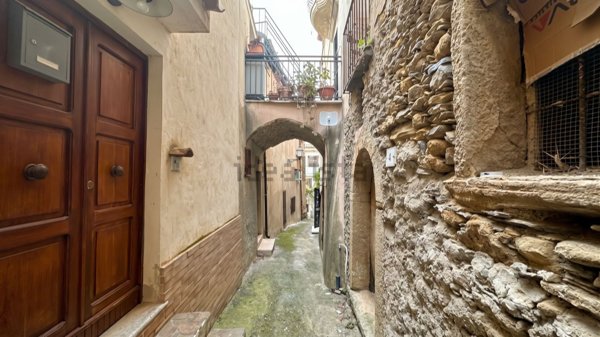 appartamento in vendita a Paola