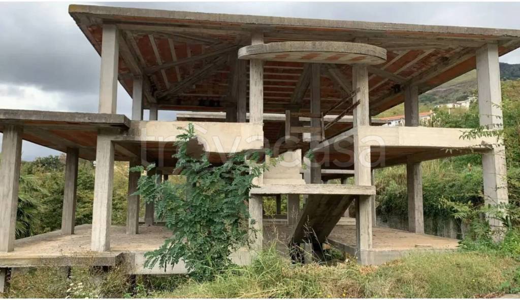 casa indipendente in vendita a Paola