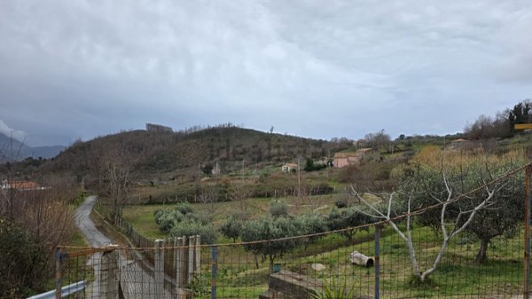 casa indipendente in vendita a Papasidero in zona Tremoli