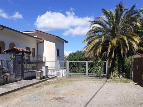 casa indipendente in vendita a Piane Crati