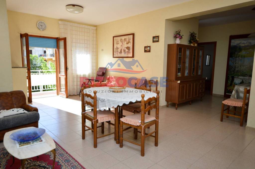 appartamento in vendita a Pietrapaola