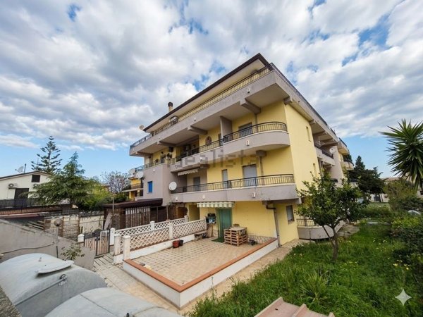 appartamento in vendita a Pietrapaola