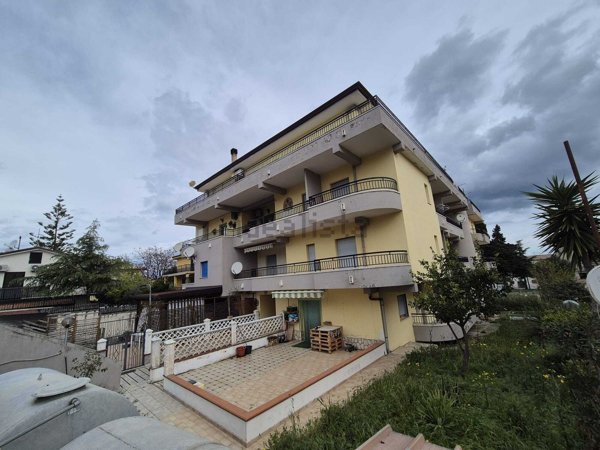 appartamento in vendita a Pietrapaola