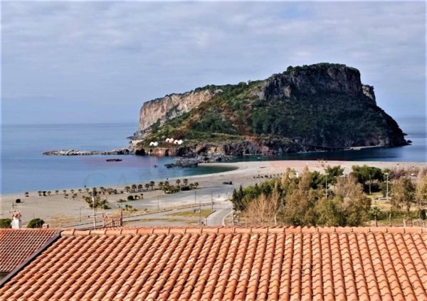 appartamento in vendita a Praia a Mare in zona Fiuzzi