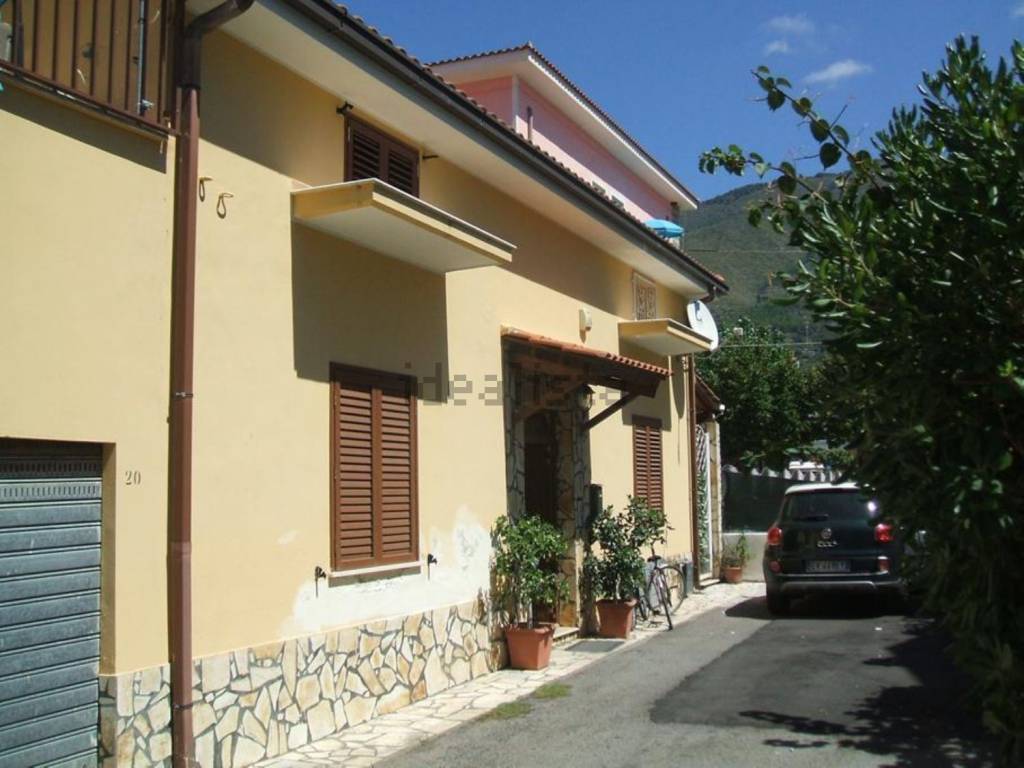 appartamento in vendita a Praia a Mare