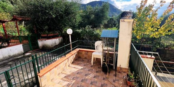 appartamento in vendita a Praia a Mare in zona Viscigliosa