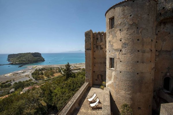 villa in vendita a Praia a Mare in zona Fiuzzi
