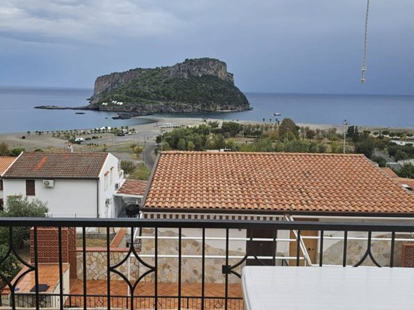 appartamento in vendita a Praia a Mare in zona Fiuzzi