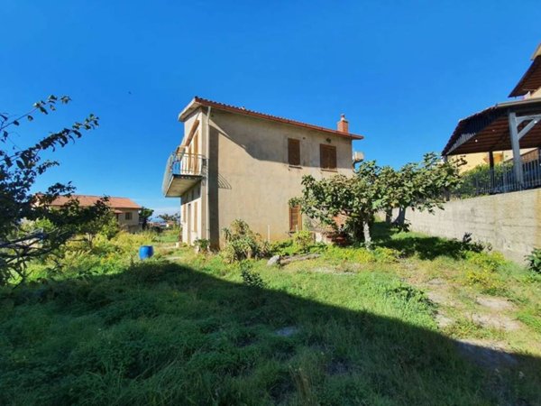 appartamento in vendita a Praia a Mare in zona Foresta