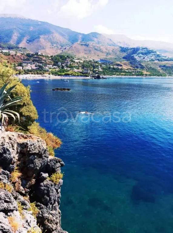 appartamento in vendita a Praia a Mare in zona Fiuzzi