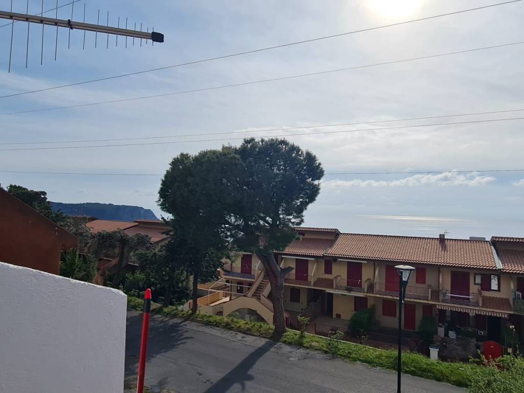 appartamento in vendita a Praia a Mare in zona Fortino