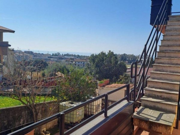 casa indipendente in vendita a Praia a Mare