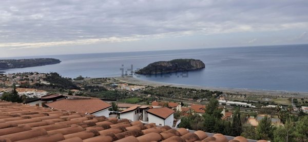 appartamento in vendita a Praia a Mare in zona Saracinello