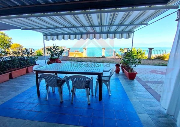 appartamento in vendita a Praia a Mare in zona Foresta