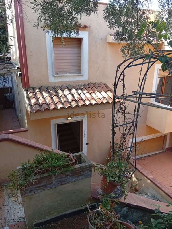 casa indipendente in vendita a Praia a Mare in zona Vingiolo