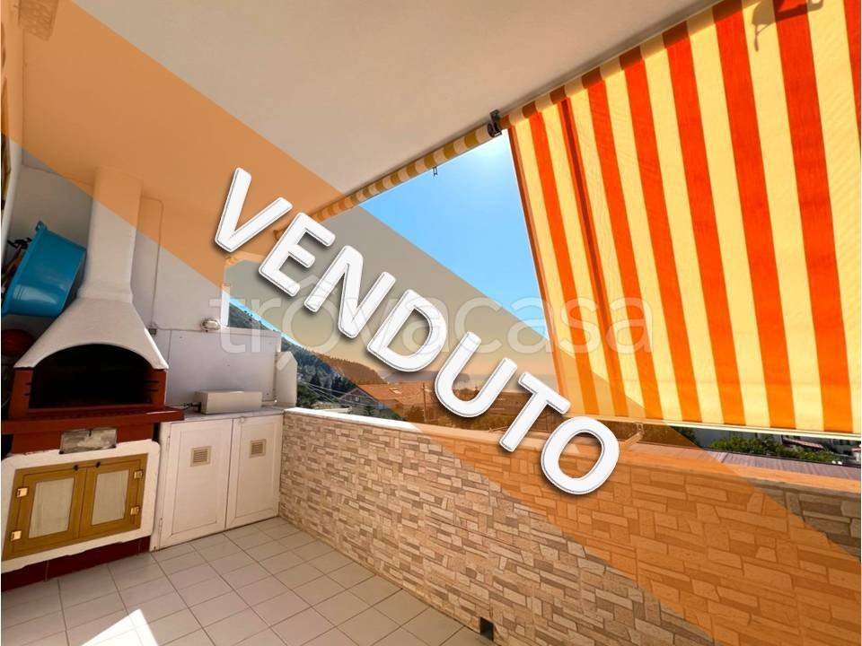 appartamento in vendita a Praia a Mare in zona Colcinello