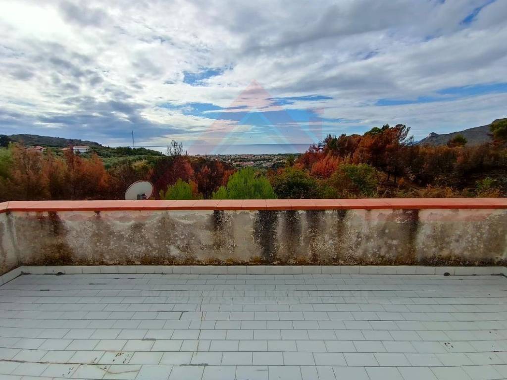 appartamento in vendita a Praia a Mare in zona Santo Stefano