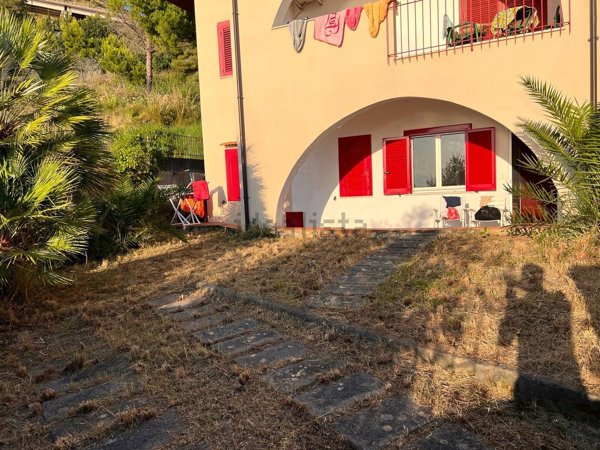 casa indipendente in vendita a Praia a Mare