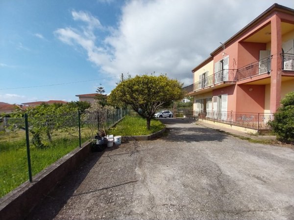 casa indipendente in vendita a Praia a Mare in zona Foresta