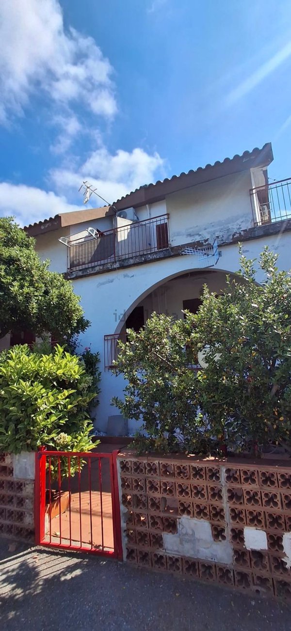 appartamento in vendita a Praia a Mare in zona Fortino