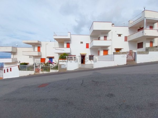 appartamento in vendita a Praia a Mare in zona Foresta
