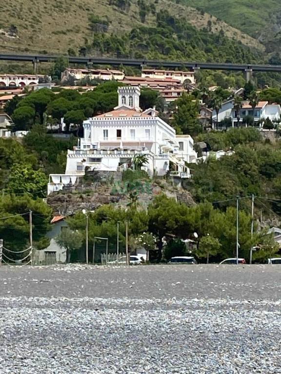 appartamento in vendita a Praia a Mare in zona Fortino