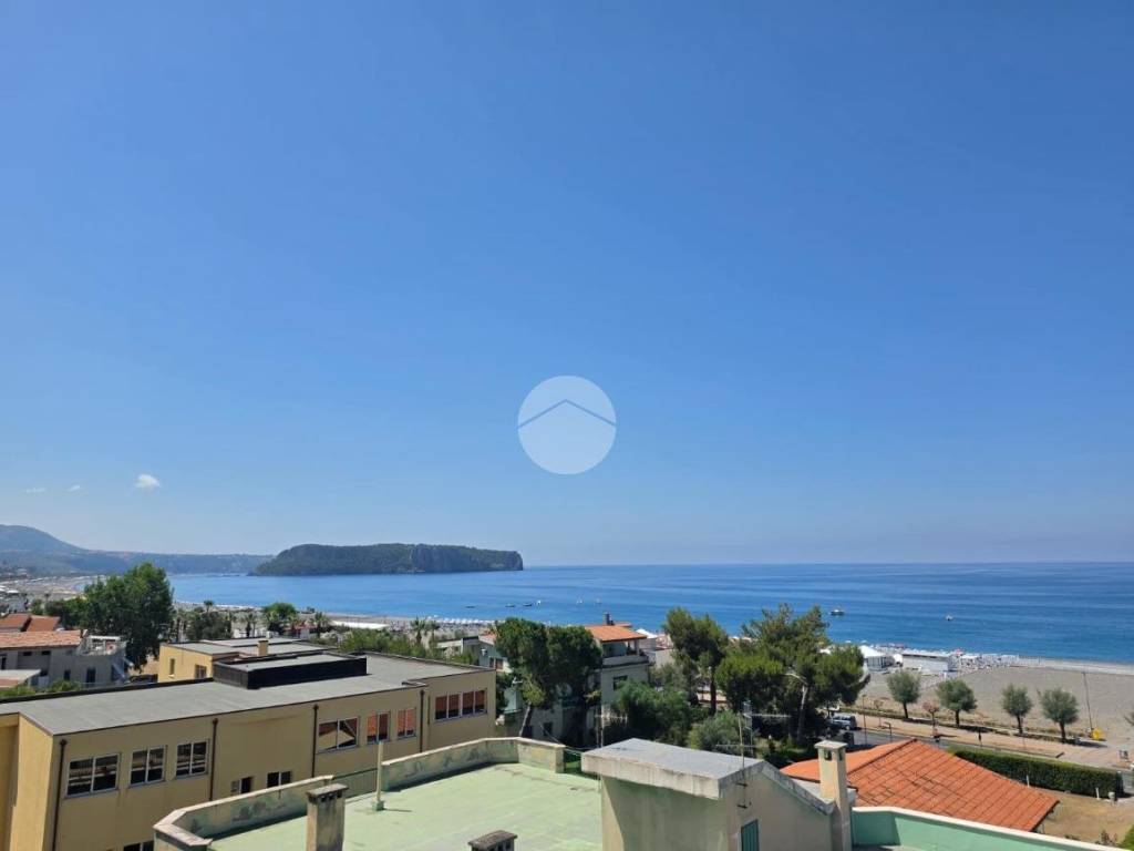 appartamento in vendita a Praia a Mare in zona Fumarulo