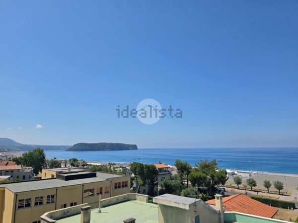 appartamento in vendita a Praia a Mare in zona Fumarulo