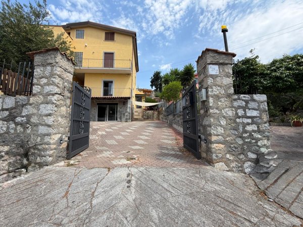 appartamento in vendita a Praia a Mare