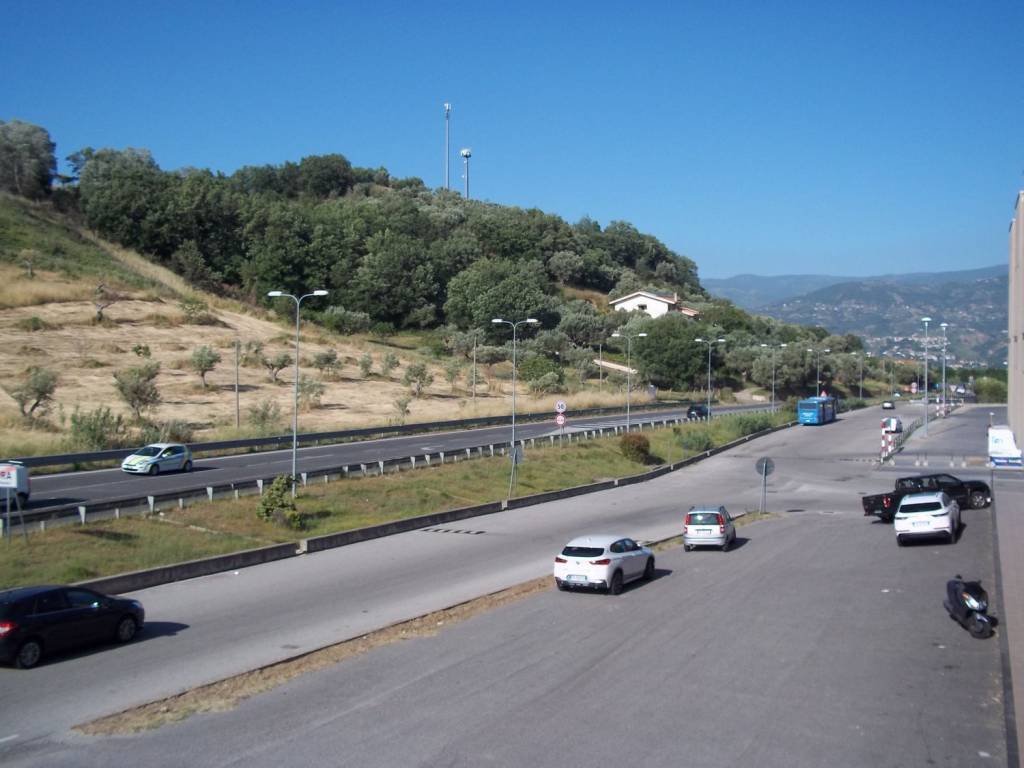 ufficio in vendita a Rende in zona Santo Stefano