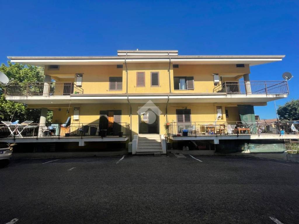 appartamento in vendita a Rende in zona Quattromiglia