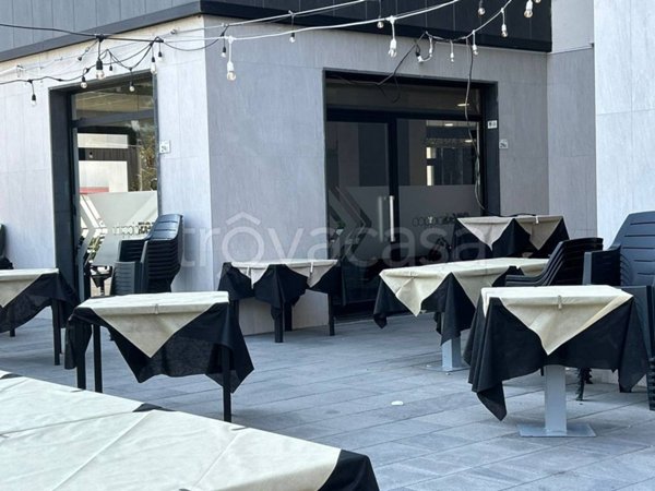 negozio in vendita a Rende in zona Quattromiglia