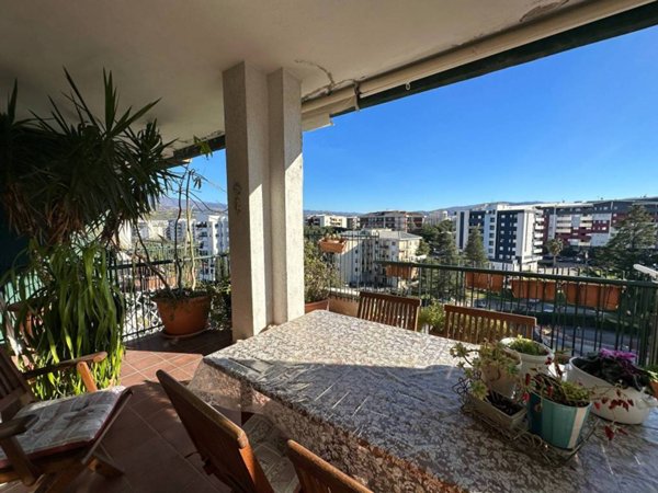 appartamento in vendita a Rende in zona Roges