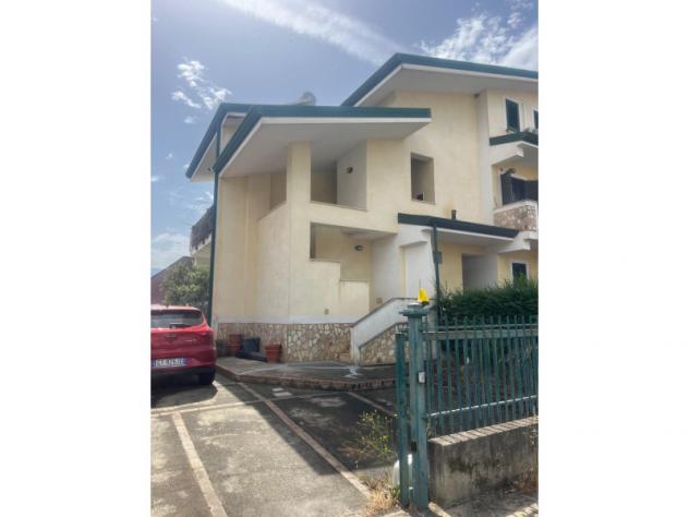 casa indipendente in vendita a Rende