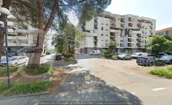 negozio in vendita a Rende