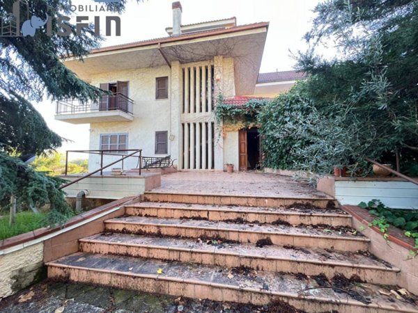 casa indipendente in vendita a Rende