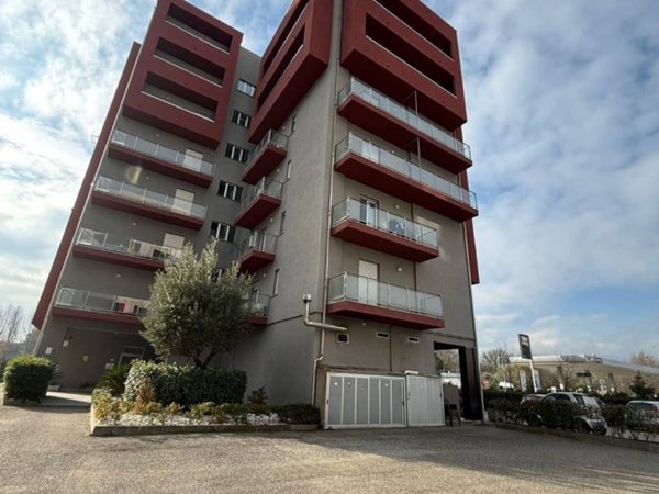 appartamento in vendita a Rende in zona Quattromiglia