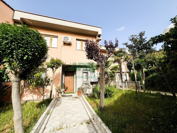 casa indipendente in vendita a Rende