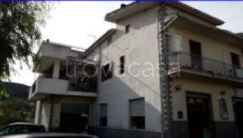 appartamento in vendita a Rende in zona Surdo