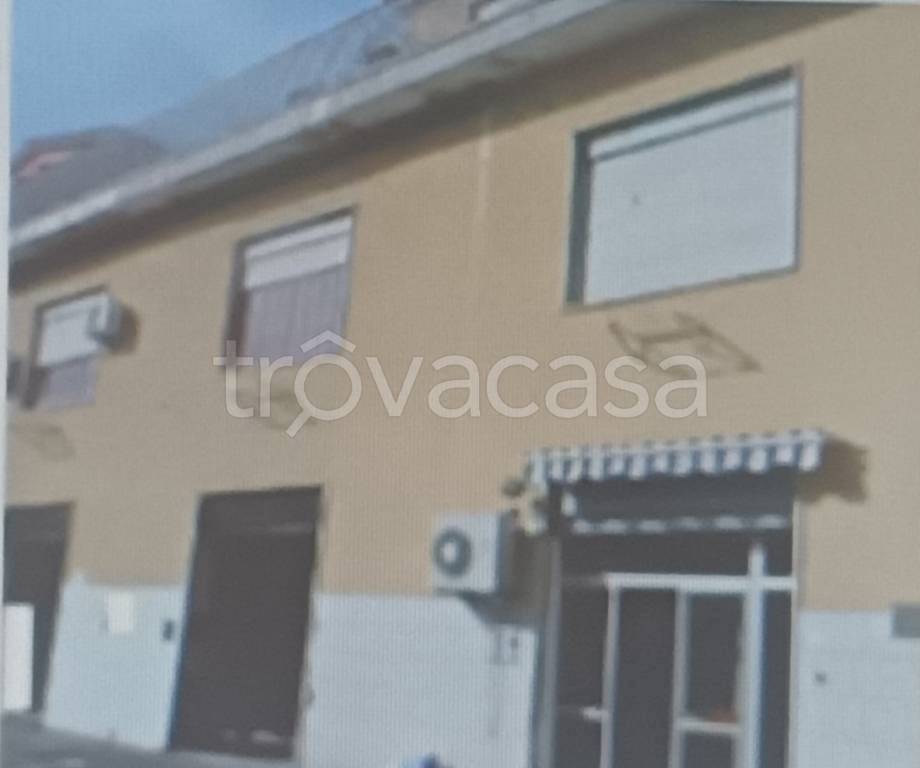 negozio in vendita a Rende