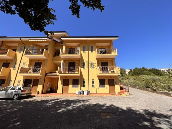 appartamento in vendita a Rende in zona Arcavacata
