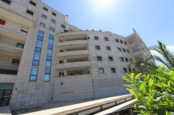 appartamento in vendita a Rende in zona Roges