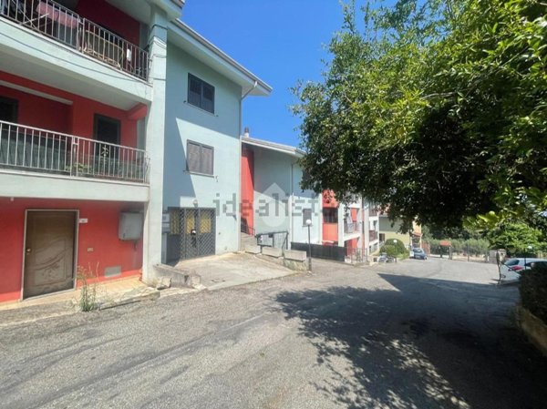 appartamento in vendita a Rende in zona Arcavacata