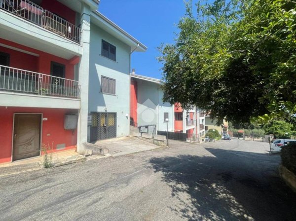 appartamento in vendita a Rende in zona Arcavacata