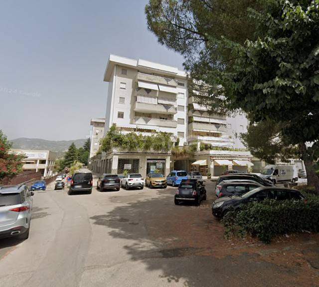 appartamento in vendita a Rende in zona Quattromiglia