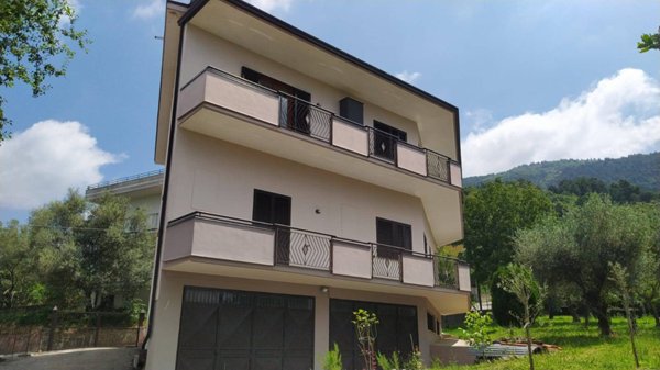 casa indipendente in vendita a Rende in zona Santo Stefano
