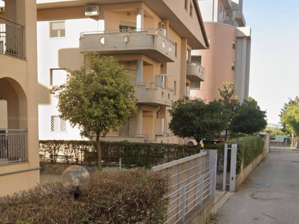 appartamento in vendita a Rende in zona Quattromiglia
